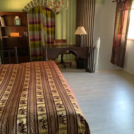 Viihtyisae Savonlinnan Lehtiniemessae Villa Savonlinna